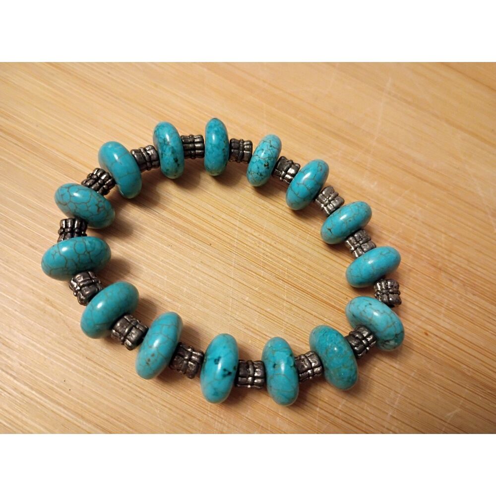 VTG Large Howlite Turquoise Wheel Beads with Silver Spacers Stretch Bracelet